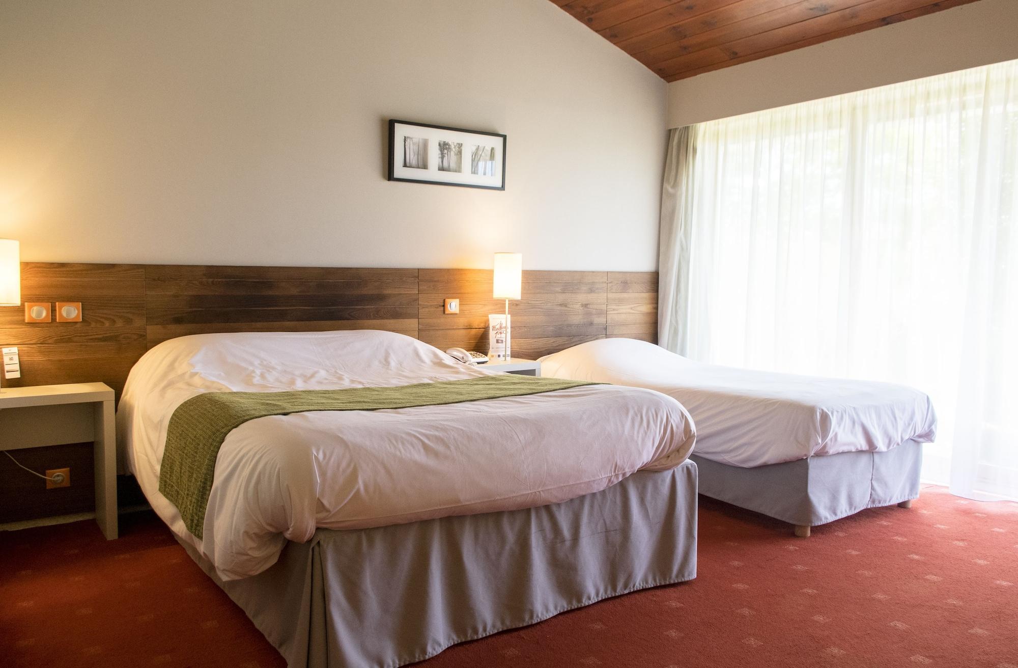 Kyriad Angouleme Nord Champniers- Hotel & Residence Exterior photo