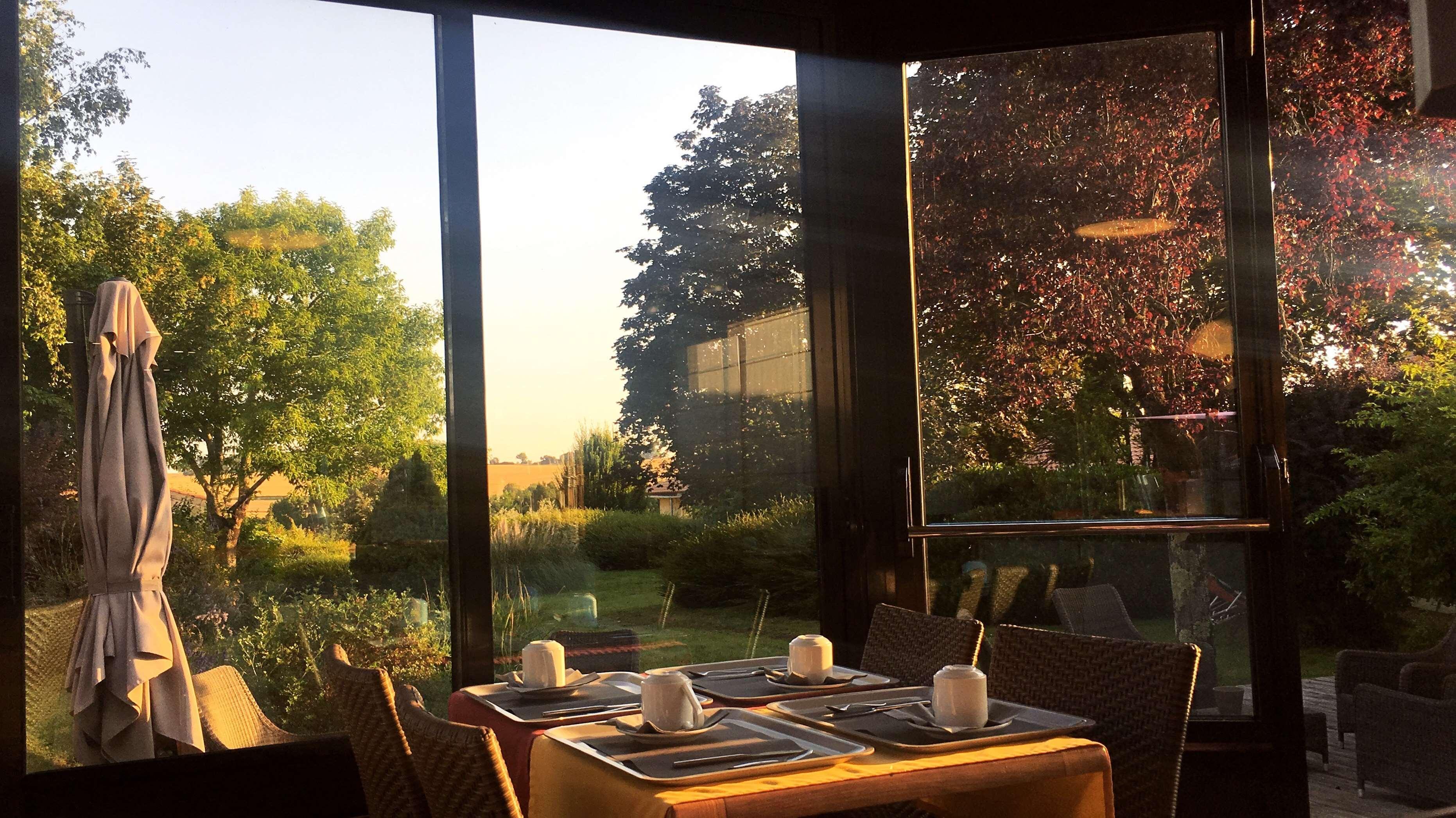 Kyriad Angouleme Nord Champniers- Hotel & Residence Exterior photo